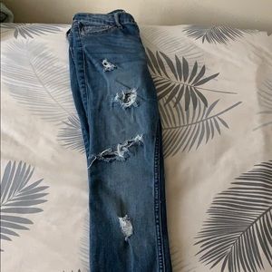 Hollister medium wash jeans 👖